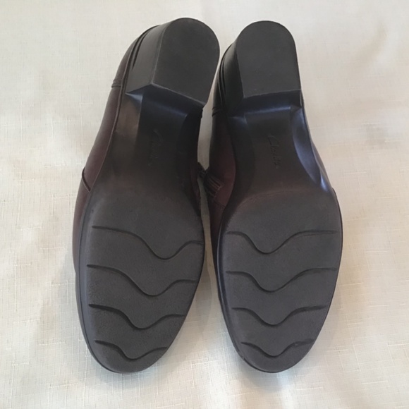 Clarks Leather Shooties Size 9 - Picture 4 of 4